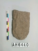 藏品(打製石斧)的圖片